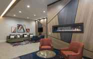 Lobby 7 Delta Hotels by Marriott Grand Rapids Airport