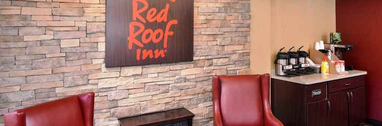 Lobby Red Roof Inn Milwaukee Airport