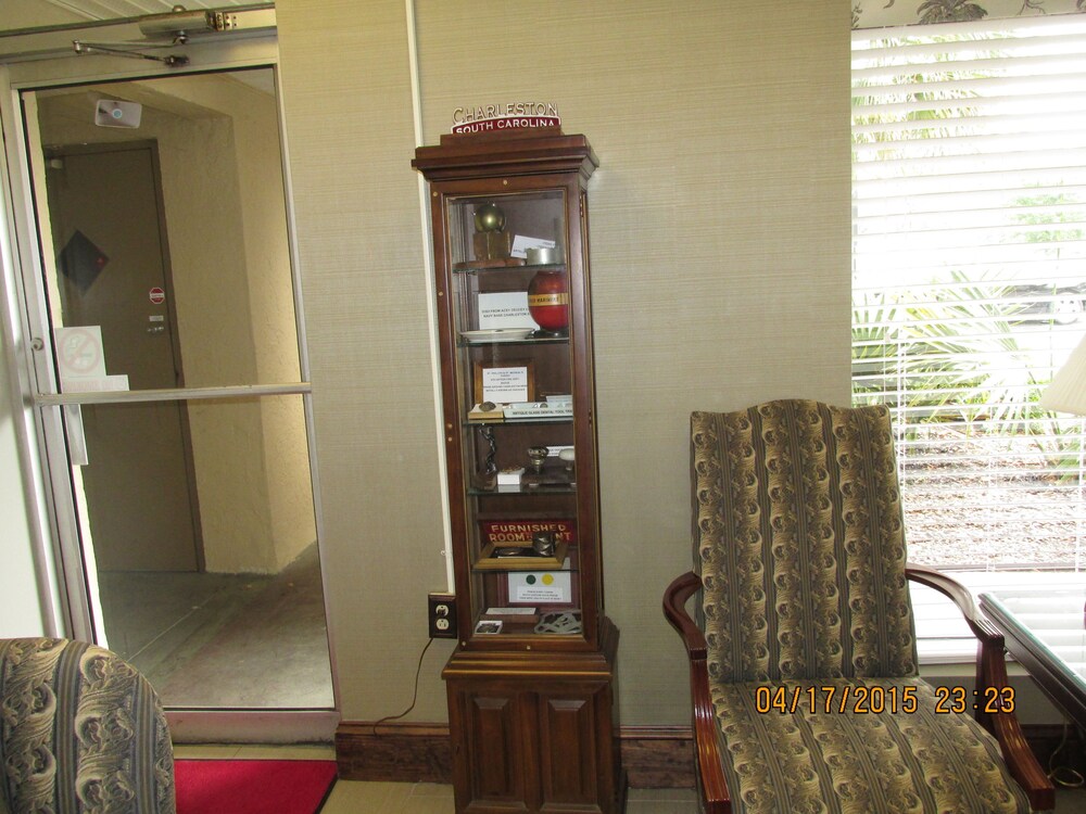 Lobby 5 Charleston Grand Hotel