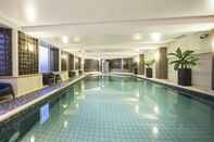 Swimming Pool Bilderberg Europa Hotel