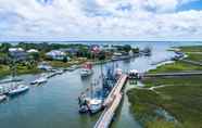 Nearby View and Attractions 4 Shem Creek Inn