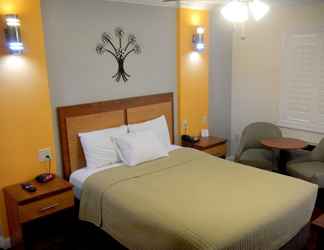 Bedroom 2 FairBridge Inn & Suites Merced/Gateway to Yosemite