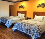 Bedroom 5 FairBridge Inn & Suites Merced/Gateway to Yosemite