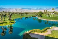 Swimming Pool JW Marriott Desert Springs Resort & Spa