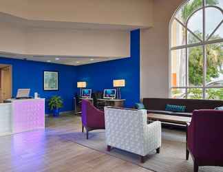 ล็อบบี้ 2 Best Western Fort Myers Inn & Suites