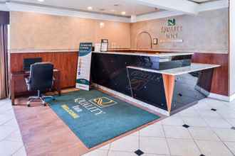 Lobi 4 Quality Inn Hotel, Kent - Seattle