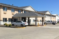 Exterior Quality Inn & Suites Lincoln near I-55