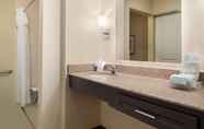 ห้องน้ำภายในห้อง 2 Homewood Suites by Hilton - Boulder
