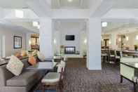 บาร์ คาเฟ่ และเลานจ์ Homewood Suites by Hilton - Boulder