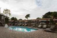 Swimming Pool Lighthouse Lodge And Cottages