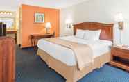 Kamar Tidur 7 Baymont by Wyndham Rocky Mount I-95