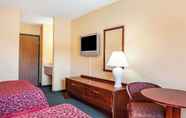 Bedroom 5 Days Inn by Wyndham Canastota/Verona