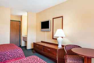 Bedroom 4 Days Inn by Wyndham Canastota/Verona