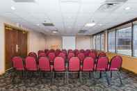 Ruangan Fungsional Ramada Hotel & Conference Center by Wyndham Plymouth