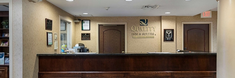 Lobby Quality Inn And Suites Skyways