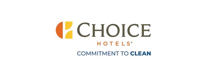 Lobby Quality Inn And Suites Skyways