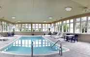 Swimming Pool 5 Days Inn by Wyndham Albion