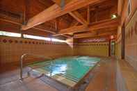 Entertainment Facility Quality Inn Near Mammoth Mountain Ski Resort