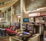 Bar, Kafe, dan Lounge 5 Houston Marriott Westchase