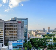 Nearby View and Attractions 6 Omni Atlanta Hotel at CNN Center