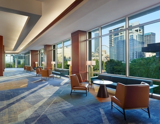 Lobby 2 Omni Atlanta Hotel at CNN Center