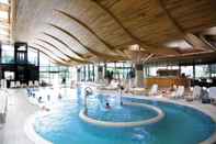 Swimming Pool Mercure Chambery Centre