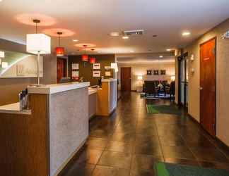 Lobby 2 Holiday Inn: Portland- I-5 S (Wilsonville)