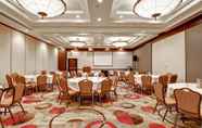 Functional Hall 6 DoubleTree by Hilton Hotel Pleasanton at the Club