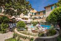 Swimming Pool Croce Di Malta Hotel