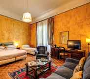 Bedroom 5 Croce Di Malta Hotel