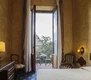 Bedroom 3 Croce Di Malta Hotel