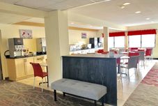 Bar, Cafe and Lounge Econo Lodge