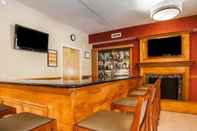 Quầy bar, cafe và phòng lounge Comfort Inn Lehigh Valley West - Allentown