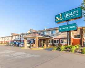 Bên ngoài 4 Quality Inn & Suites