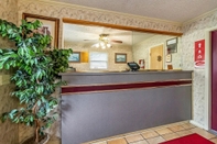 Lobby Econo Lodge Worthington