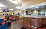 Lobi 2 Comfort Inn Green Bay