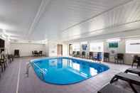 Swimming Pool Comfort Inn Green Bay