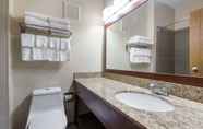 Toilet Kamar 7 Comfort Inn Green Bay