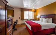 Kamar Tidur 7 Best Western Paradise Inn & Resort