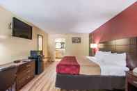 Bedroom Econo Lodge Kearney - Liberty