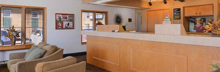 Lobby Americas Best Value Inn & Suites Atlantic