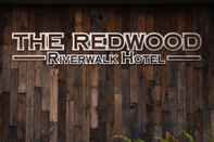 Bangunan The Redwood Riverwalk, A Boutique Motel