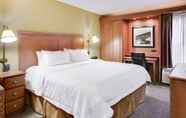 Kamar Tidur 4 Hampton Inn Pittsburgh-Airport