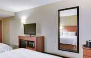 Kamar Tidur 5 Hampton Inn Pittsburgh-Airport