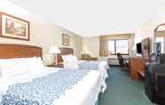 Bedroom 5 Days Inn by Wyndham Sidney NE