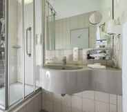 In-room Bathroom 4 Best Western Hotel Rastatt