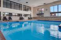 Swimming Pool Best Western Angus Inn