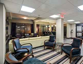 Lobi 2 Hampton Inn Knoxville - Airport