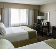 Bedroom 3 Holiday Inn Express Big Rapids, an IHG Hotel