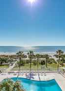 SWIMMING_POOL Ocean Crest Inn and Suites